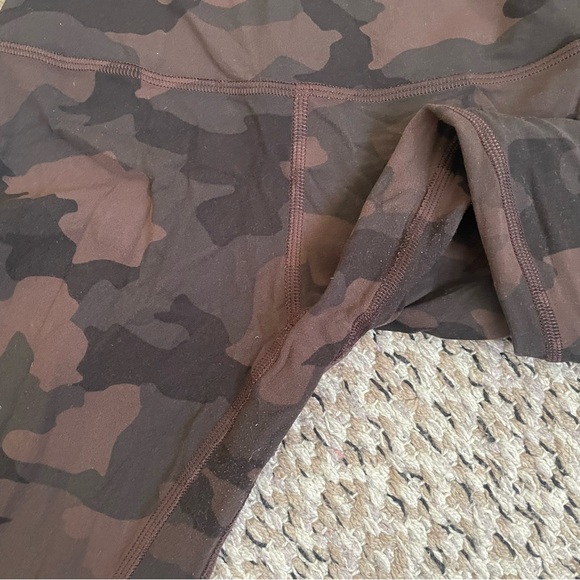 Lululemon align leggings - Picture 2 of 4